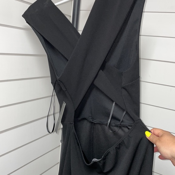 Lulus wide leg jumpsuit, cross open back - Picture 3 of 3